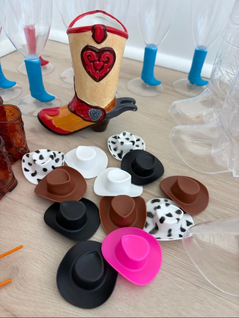 Assorted Party Drinkware & Western-Themed Party Kit